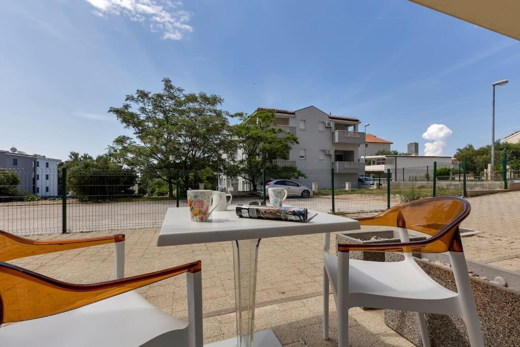 Brotis - Studioapartment - Makarska Exklusiv Promajna Exteriér fotografie