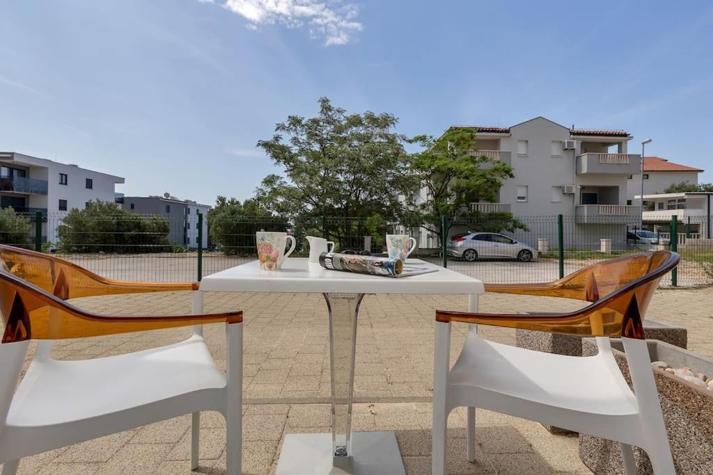 Brotis - Studioapartment - Makarska Exklusiv Promajna Exteriér fotografie